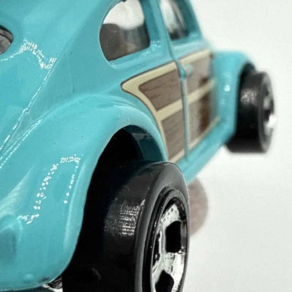 1988 HOT WHEELS VOLKSWAGEN BEETLE BUG BLUE &‎ WOOD TONE 1:64